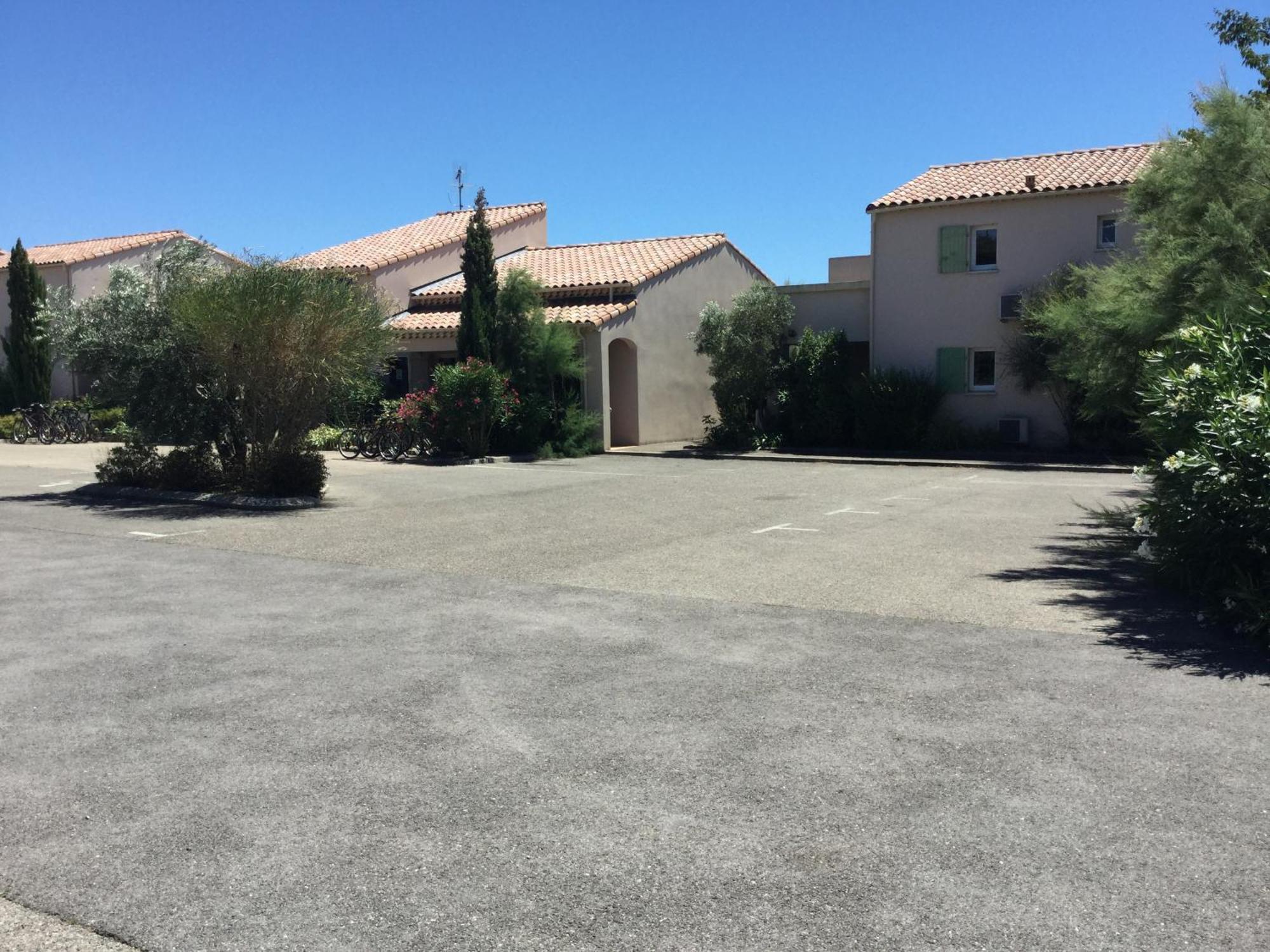 Charming Rental With Shared-Pool In The Alpilles. Mouries Kültér fotó